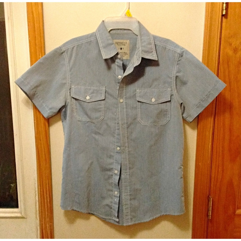 Imperious Blue Solid Short Sleeve Button-Up Shirt w/ Pockets Mens M